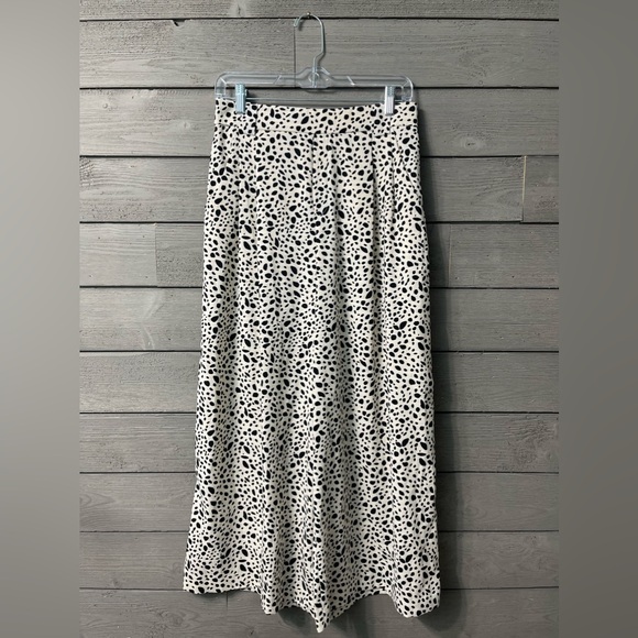 Zara Pants - Zara Nude Cream with Black Animal Print Spots Wide Leg Flowy Pants Sz Medium